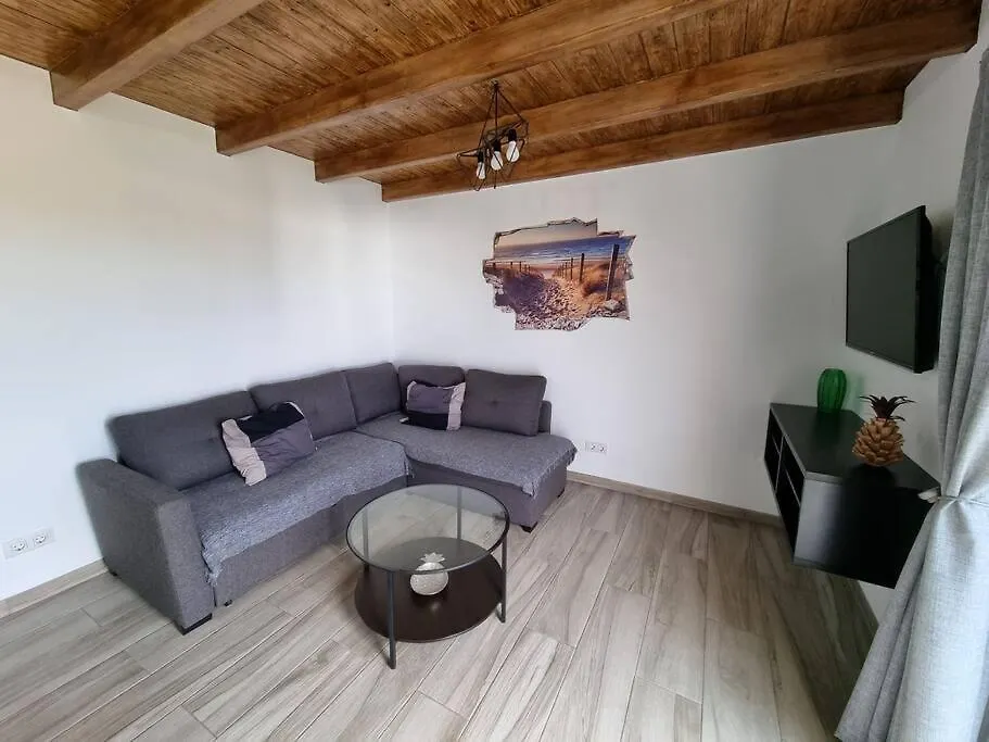 Apartamento En Mala Con Vista Al Mar
