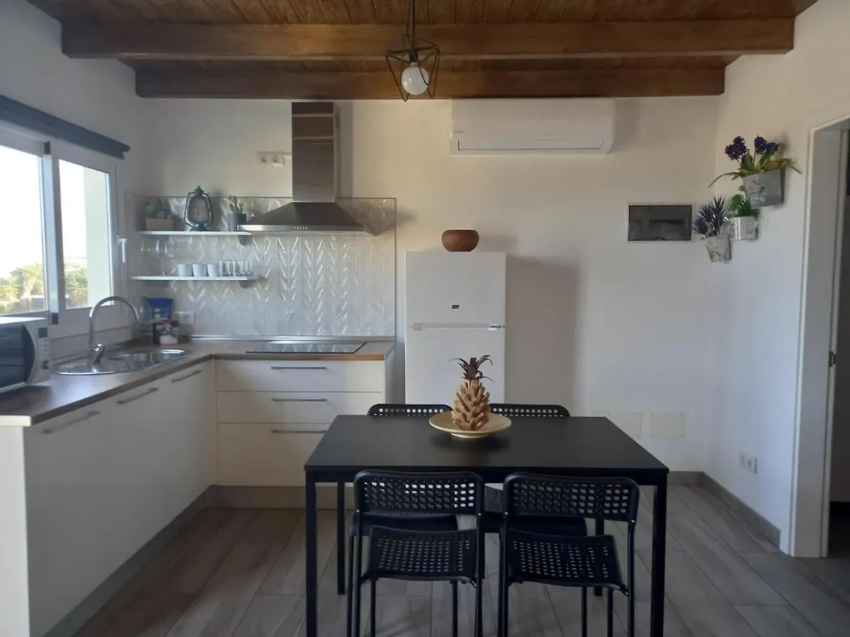 Apartamento en Mala con vista al mar